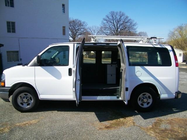 2006 Chevrolet Express Series II - 1SC