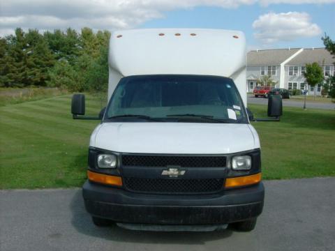 2006 Chevrolet Express Base