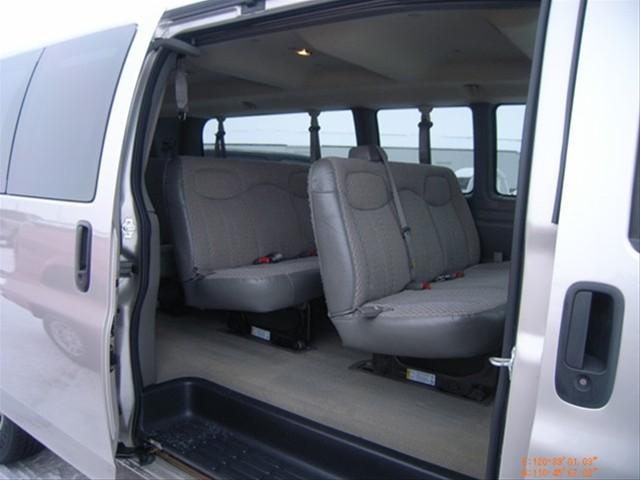 2006 Chevrolet Express Supercab XL