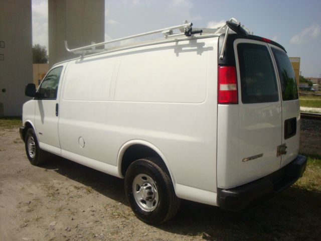 2007 Chevrolet Express STX Supercab 5.5-ft BOX 2WD