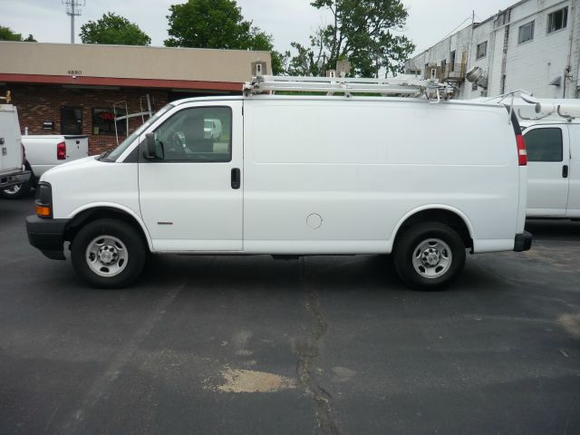 2007 Chevrolet Express Coupe 4D