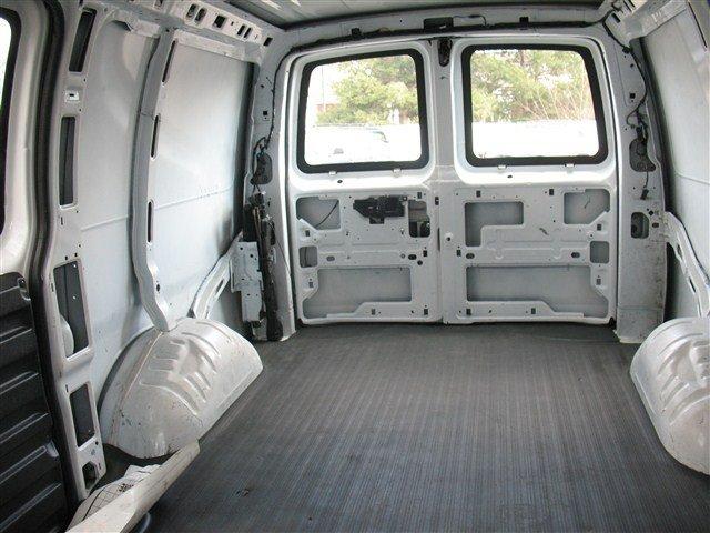 2007 Chevrolet Express Unknown