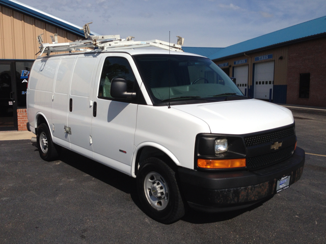 2007 Chevrolet Express Coupe 4D