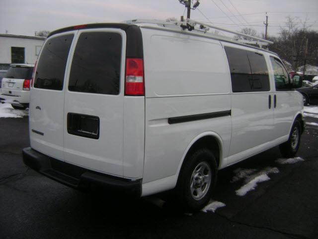 2007 Chevrolet Express Unknown