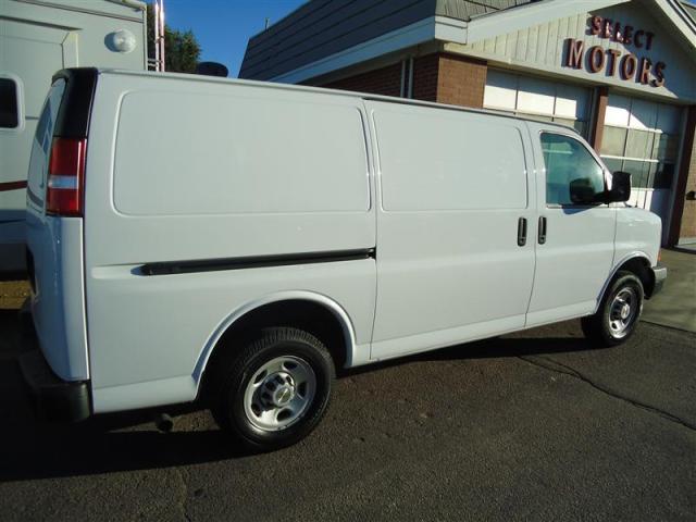 2007 Chevrolet Express Coupe 4D