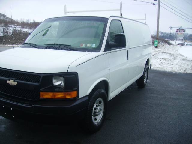 2007 Chevrolet Express Base