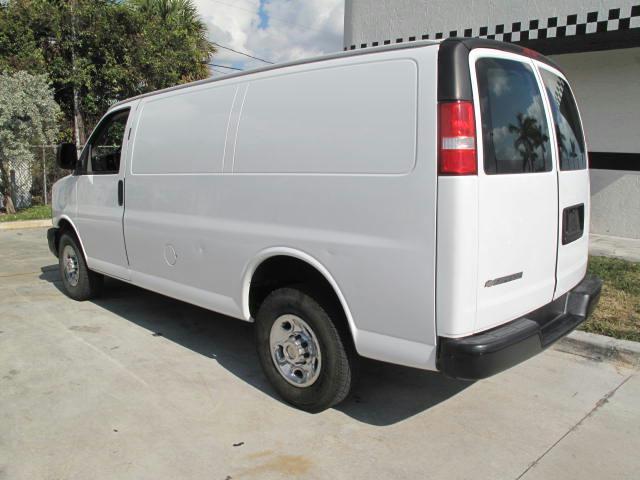 2007 Chevrolet Express Unknown