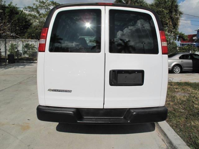 2007 Chevrolet Express Unknown