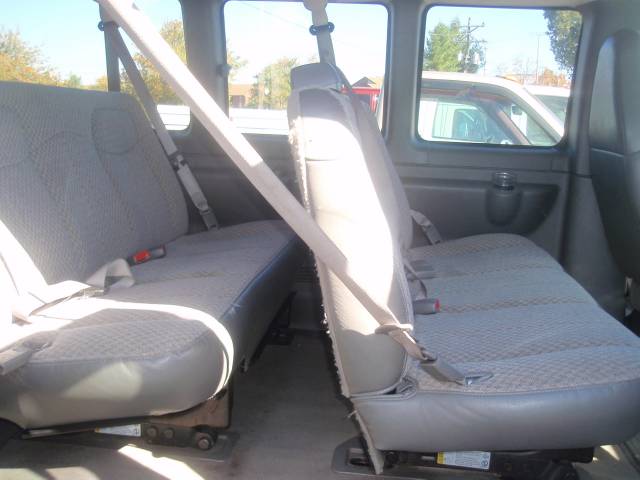 2007 Chevrolet Express Base