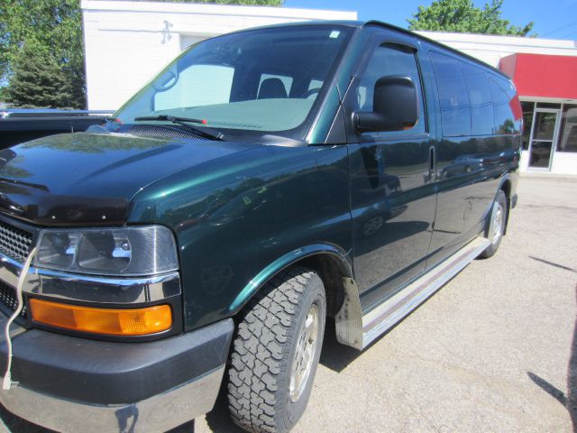 2007 Chevrolet Express CE 1.8