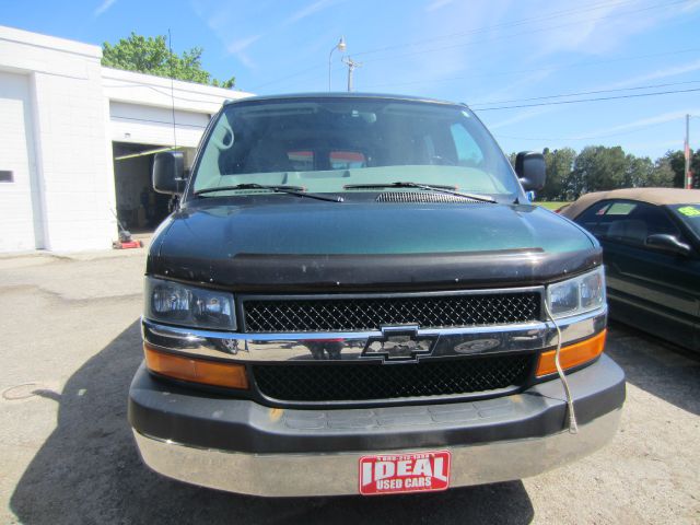 2007 Chevrolet Express CE 1.8