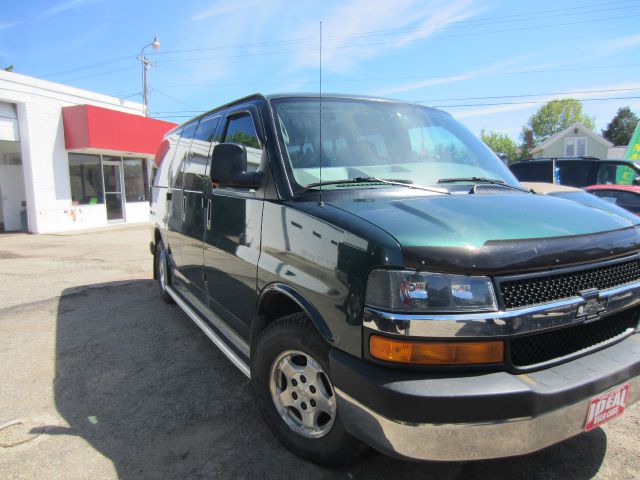 2007 Chevrolet Express CE 1.8