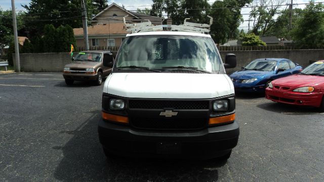 2007 Chevrolet Express Coupe 4D