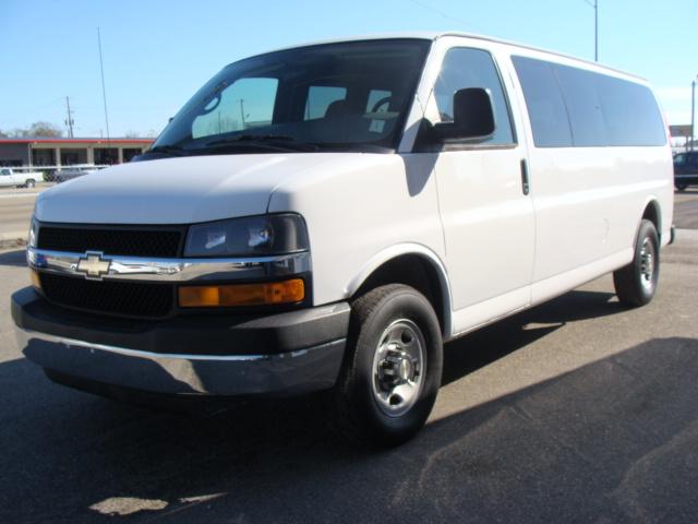 2007 Chevrolet Express 4WD SLT