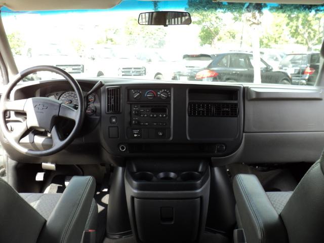 2007 Chevrolet Express Base