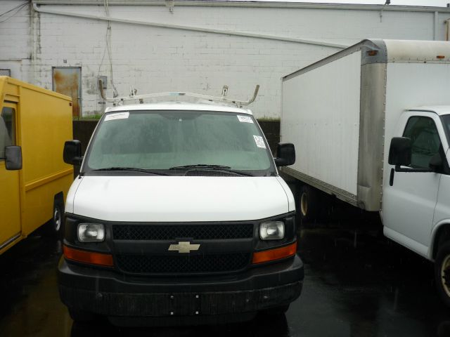 2007 Chevrolet Express Coupe 4D