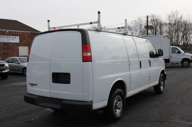 2007 Chevrolet Express REG WB