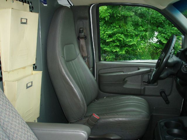 2007 Chevrolet Express Coupe 4D