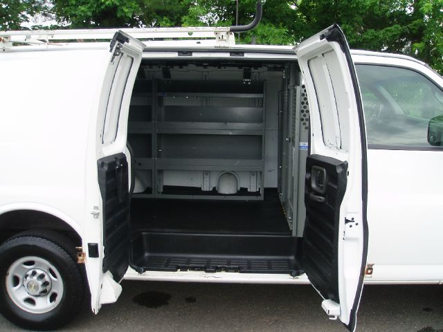 2007 Chevrolet Express Coupe 4D