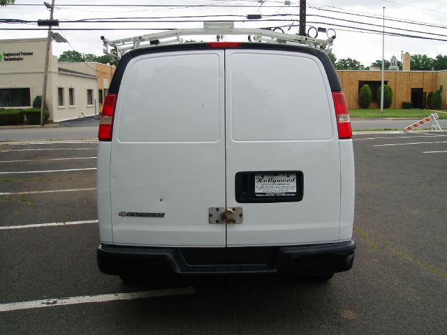 2007 Chevrolet Express Coupe 4D