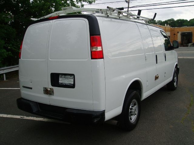 2007 Chevrolet Express Coupe 4D