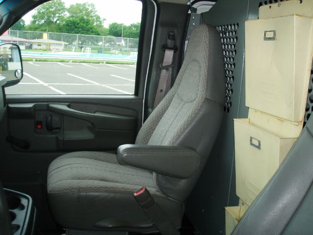 2007 Chevrolet Express Coupe 4D