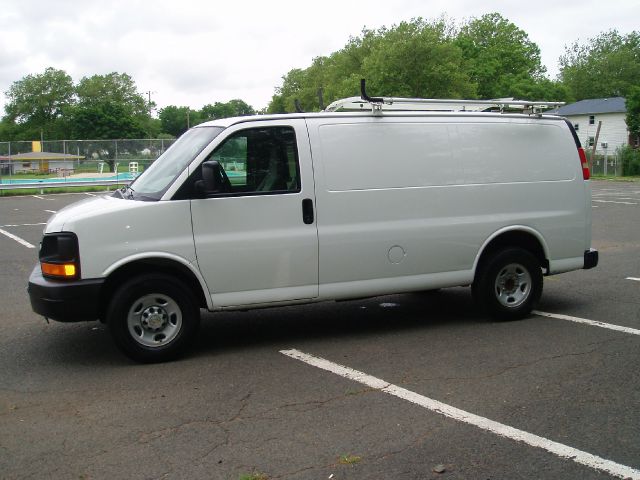 2007 Chevrolet Express Coupe 4D