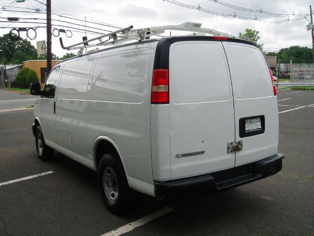 2007 Chevrolet Express Coupe 4D