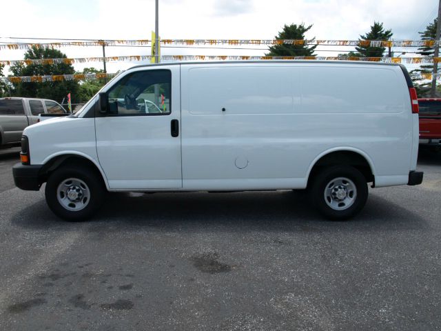 2007 Chevrolet Express Coupe 4D