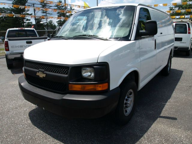 2007 Chevrolet Express Coupe 4D