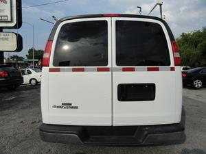 2007 Chevrolet Express 750i 4dr Sdn