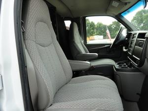 2007 Chevrolet Express 750i 4dr Sdn