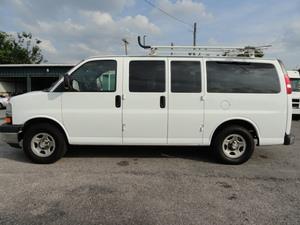 2007 Chevrolet Express 750i 4dr Sdn