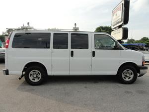 2007 Chevrolet Express 750i 4dr Sdn