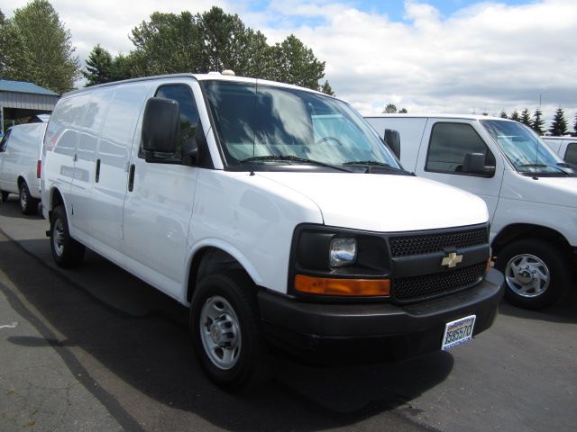 2007 Chevrolet Express Coupe 4D