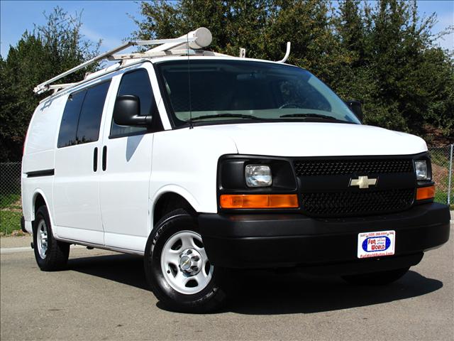 2007 Chevrolet Express SL AWD CVT Leatherroof