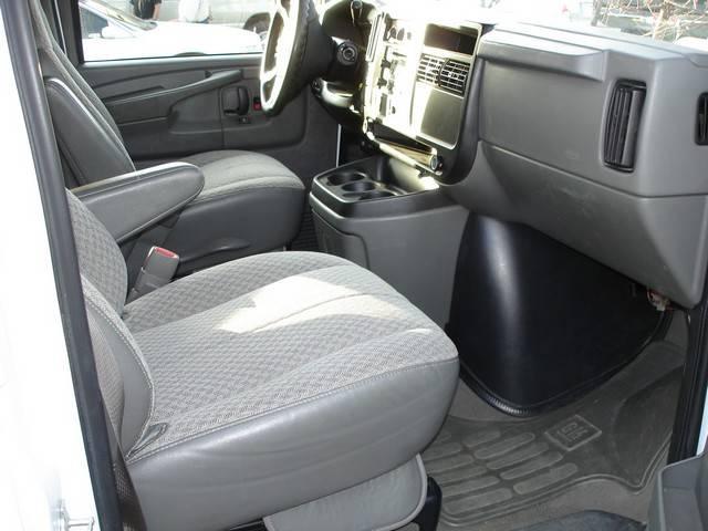 2007 Chevrolet Express Base