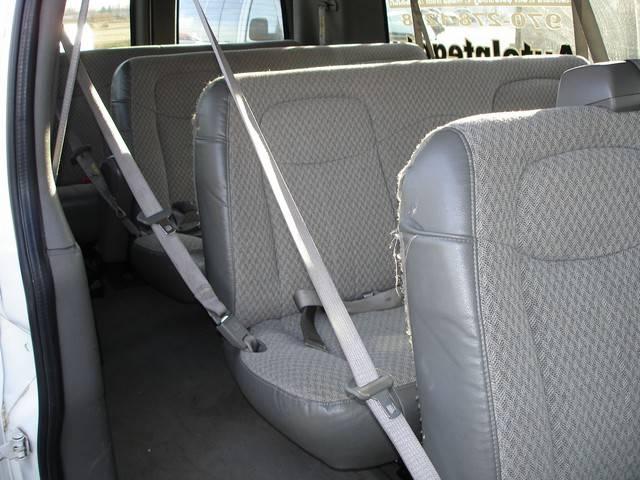 2007 Chevrolet Express Base