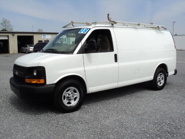 2008 Chevrolet Express Base