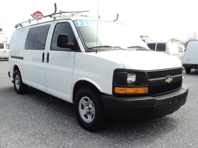 2008 Chevrolet Express Base