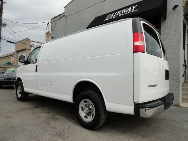 2008 Chevrolet Express Coupe 4D