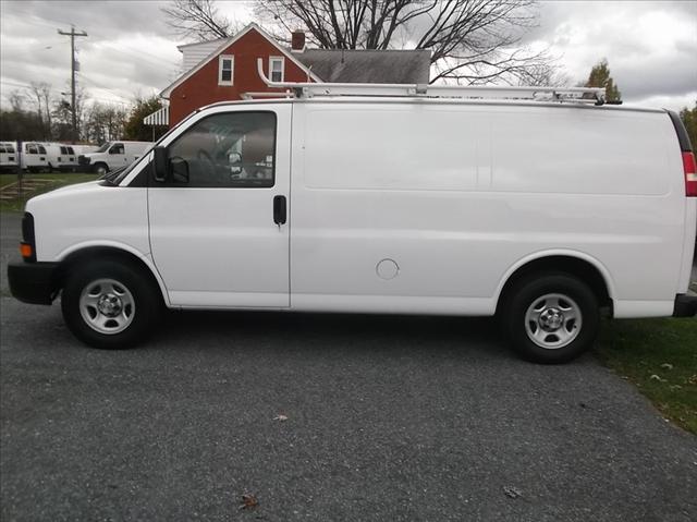 2008 Chevrolet Express Base