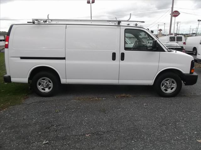 2008 Chevrolet Express Base