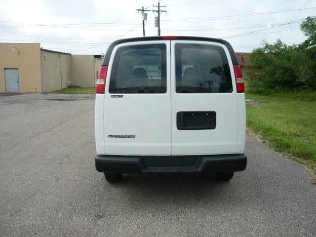 2008 Chevrolet Express Coupe 4D