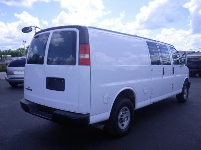 2008 Chevrolet Express Unknown