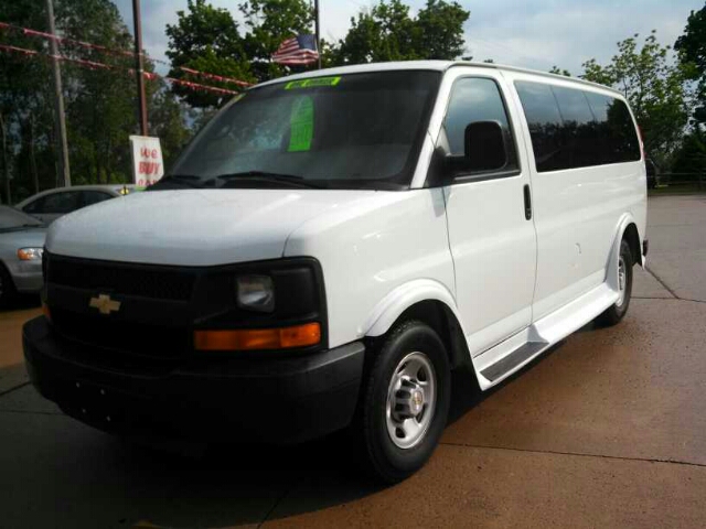 2008 Chevrolet Express Touring W/nav.sys