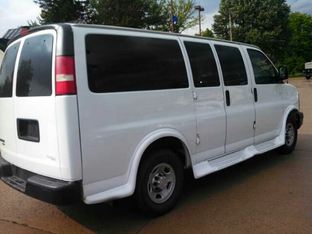 2008 Chevrolet Express Touring W/nav.sys