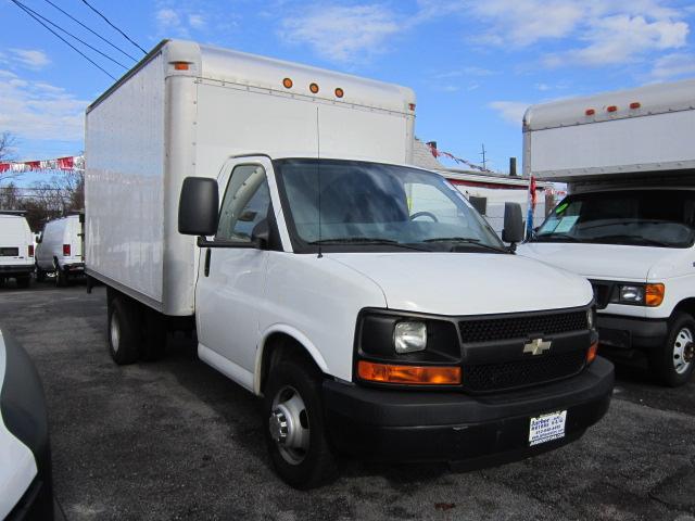 2008 Chevrolet Express LT Ext Cab 4WD