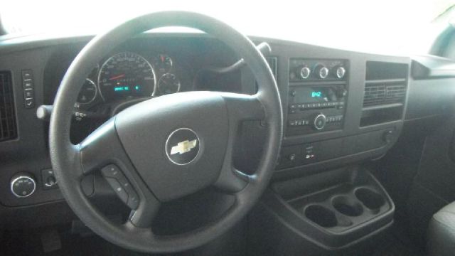 2008 Chevrolet Express Unknown