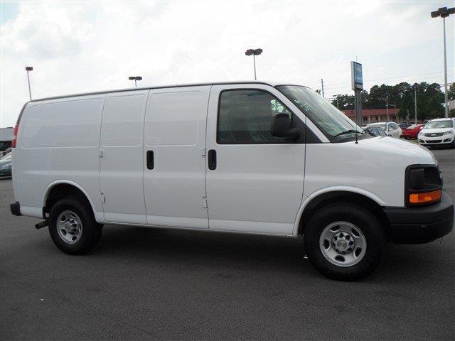 2008 Chevrolet Express Unknown